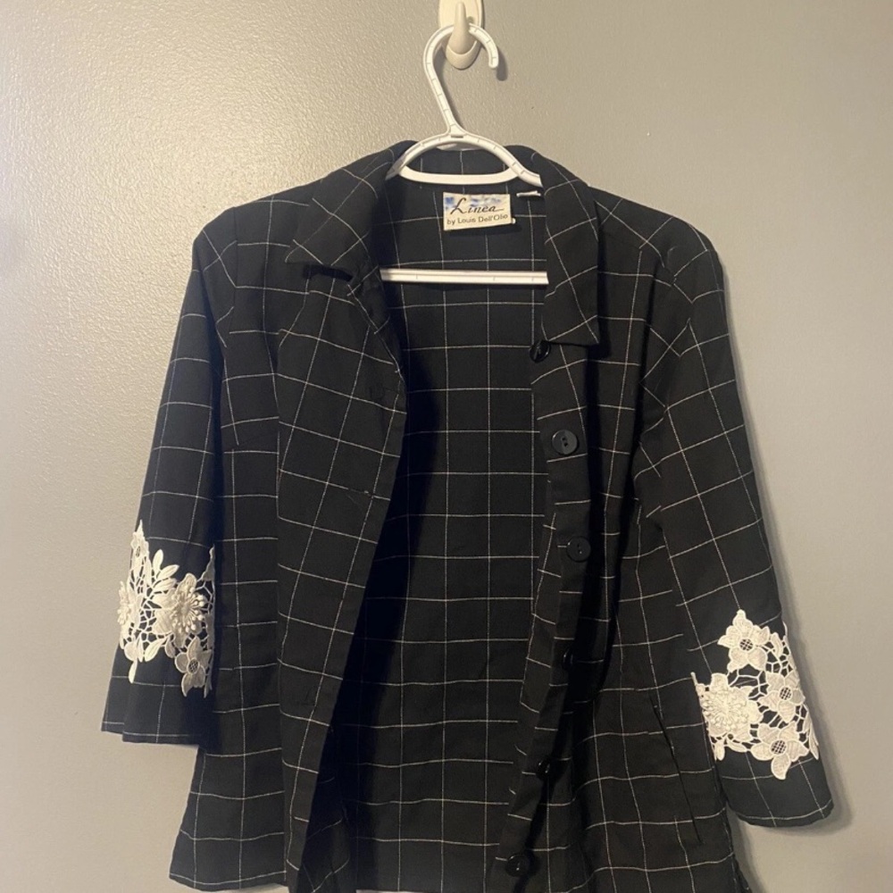 Linea by Louis Dell'Olio Black Checkered Blazer with Lace Accents